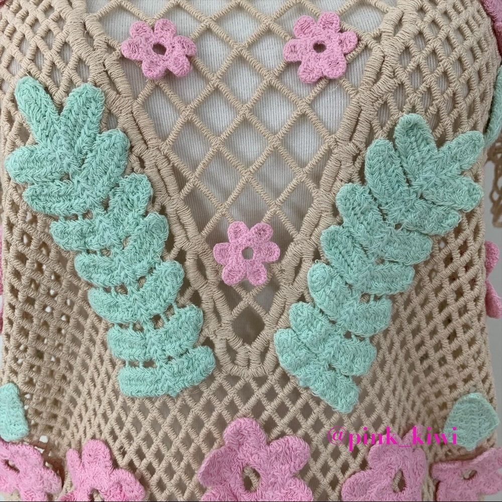 Wildfox Bloom Edita Crochet Top - Picture 7 of 17
